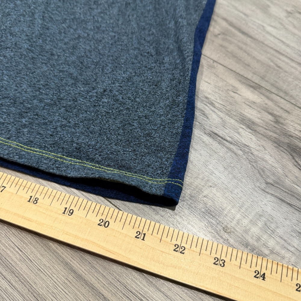Bombas Mens‎ Large Gray Blue Athletic T Shirt Performance Tee Colorblock Tee - Picture 7 of 7